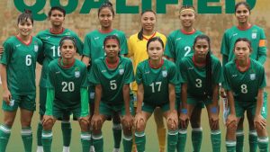 সাত রূপের গোলবৃষ্টি, গর্বে ভাসে বাংলার কন্যারা