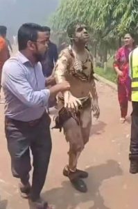 উত্তরায় বিমান বিধ্বস্ত