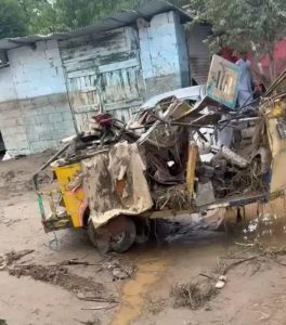 পাকিস্তানে নিহত ৩০৭, দাফন করার কেউ নেই