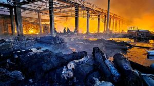 ছবিতে শাহজালাল বিমানবন্দরের আগুন ও ক্ষয়ক্ষতি